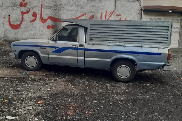 مزدا، وانت تک‌کابين