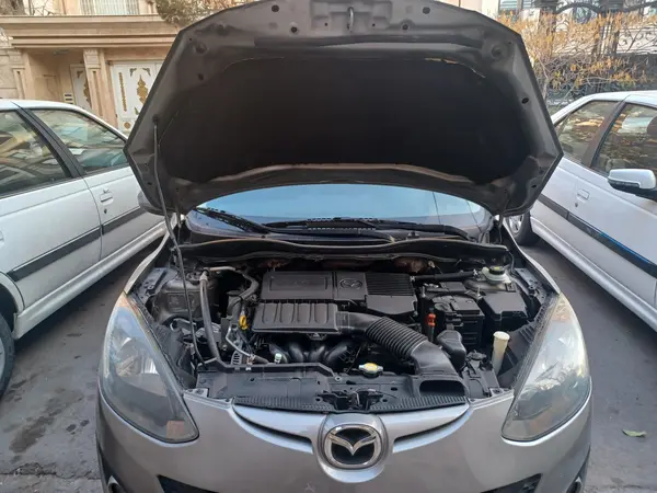 مزدا، 2 هاچ بک