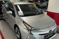 تویوتا، پریوس