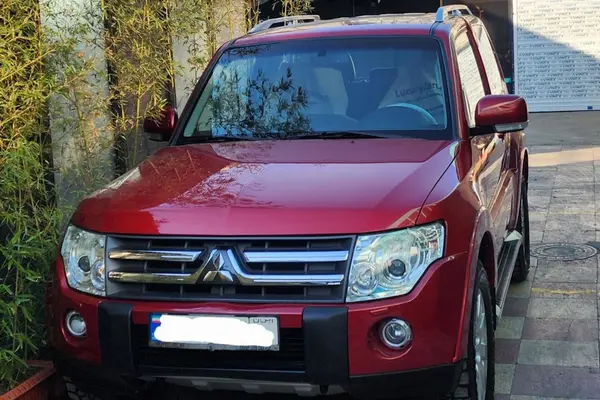 میتسوبیشی، پاجرو دو در