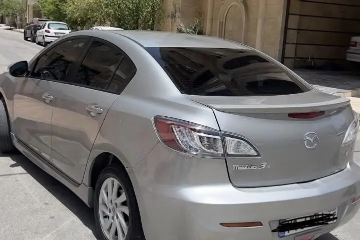 مزدا  3 نیو صندوق دار