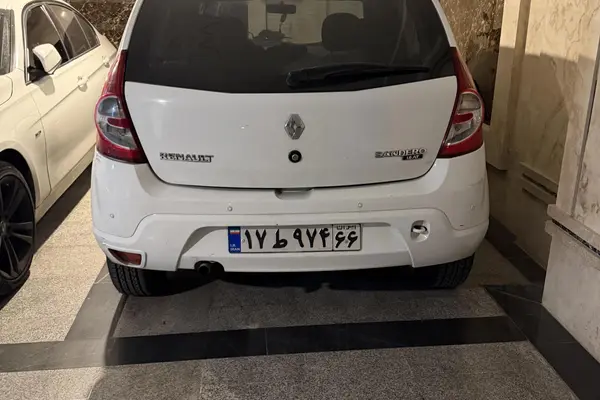 رنو  ساندرو
