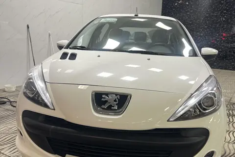 پژو، 207