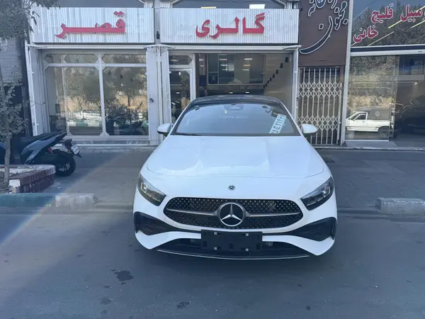 بنز، کلاس A سدان