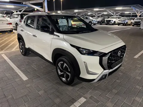 نیسان، مگنایت