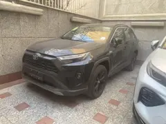 تویوتا، راوفور هیبرید