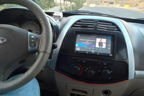 ام وی ام، X33