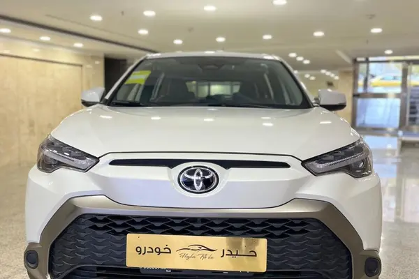 تویوتا، فرانت لندر هیبرید