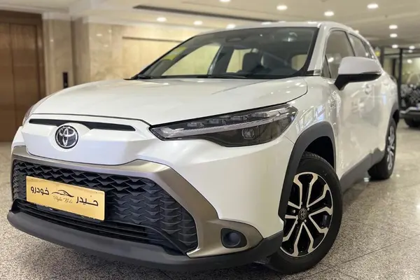 تویوتا، فرانت لندر هیبرید