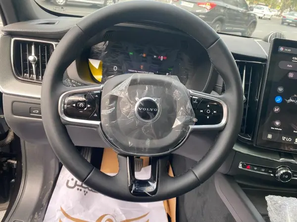 ولوو  XC60