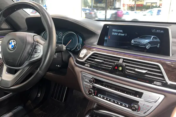 ب ام و، سری 7