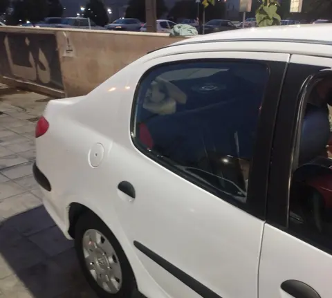 پژو، 206 SD