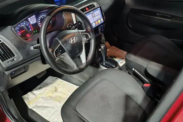 هیوندای، i20