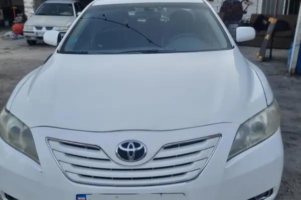 تویوتا  کمری