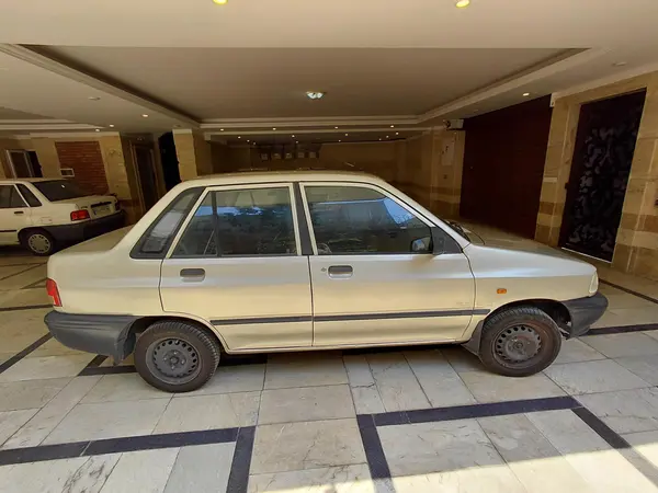 پراید  صندوق دار