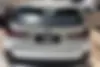 ب ام و  iX1