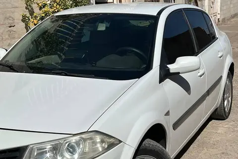رنو، مگان (مونتاژ)