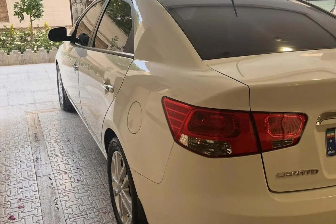کیا،  سراتو (مونتاژ)