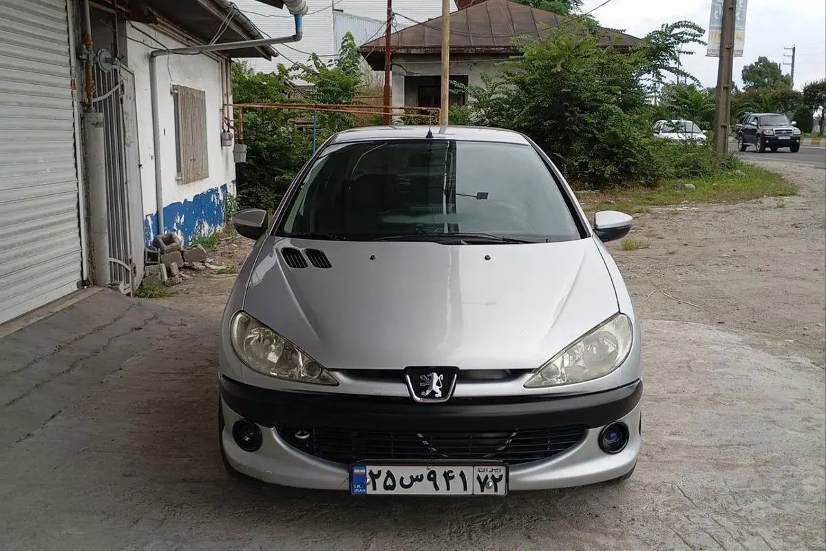پژو  206