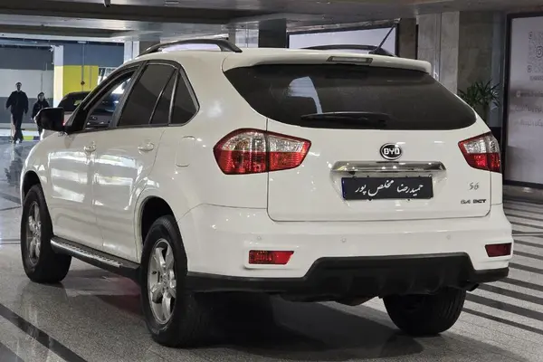 بی وای دی، S6