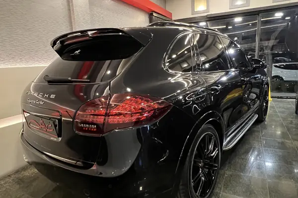 پورشه، کاین