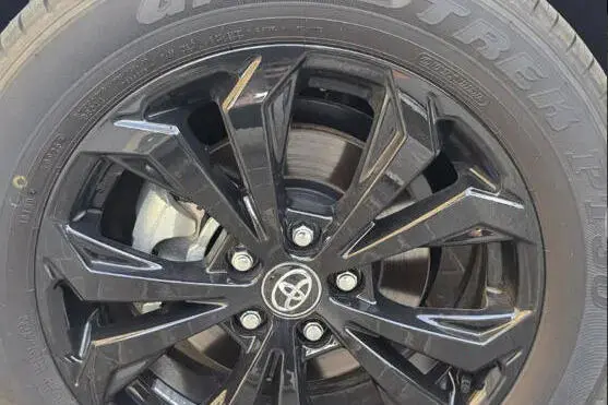 تویوتا، راوفور