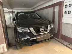 نیسان، ترا