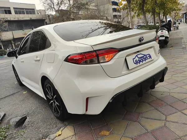 تویوتا، لوین هیبرید