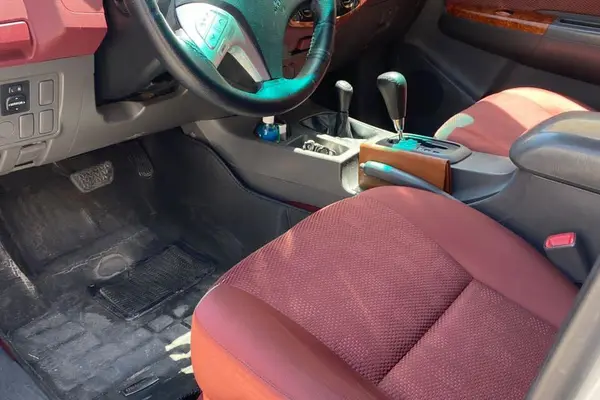 تویوتا، هایلوکس دو کابین