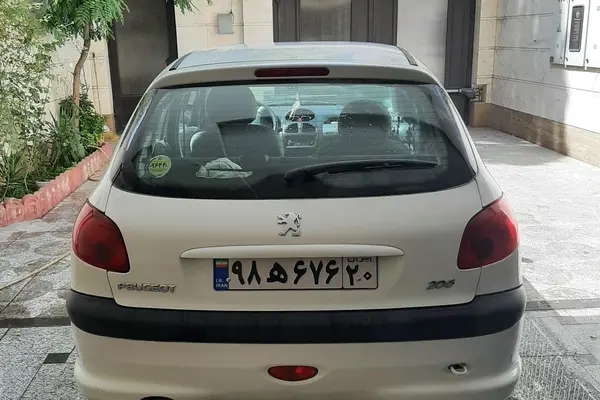 پژو  206