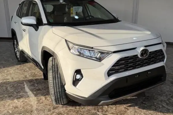 تویوتا، راوفور