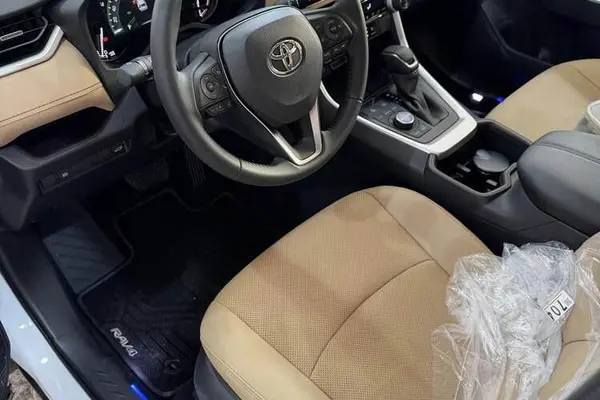 تویوتا، راوفور