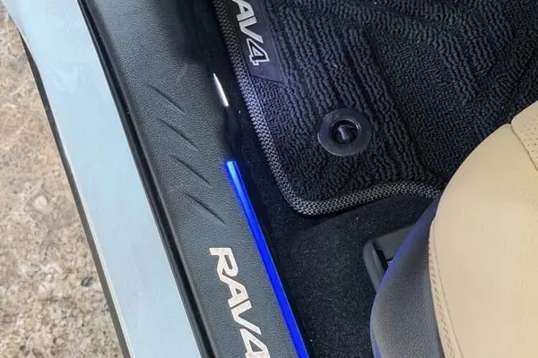 تویوتا، راوفور