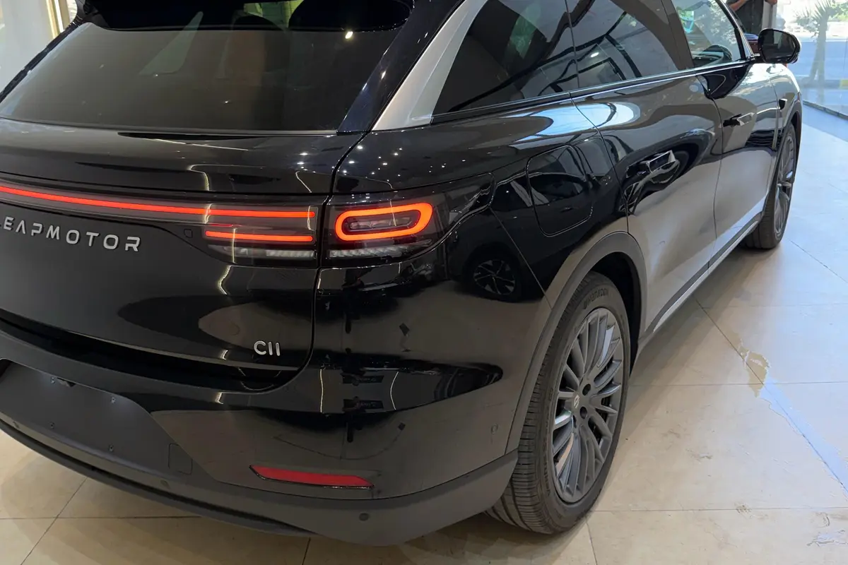 لیپ موتور،  C11 EV