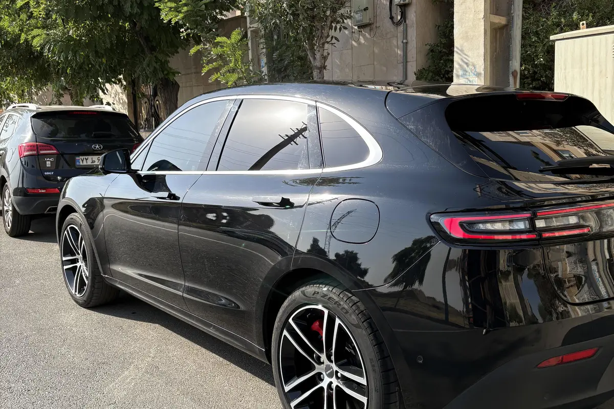 ایرس،  HM5 EREV
