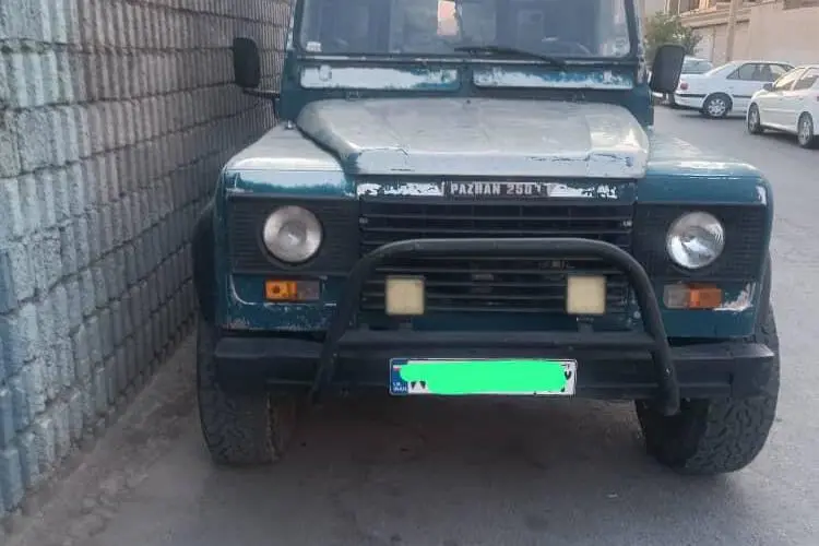 پاژن،  دو در
