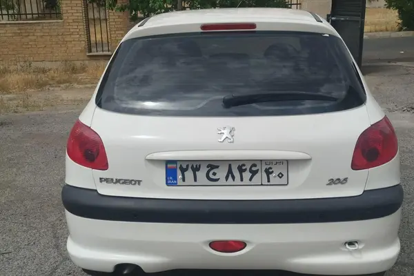 پژو  206