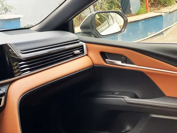 تویوتا، کمری هیبرید