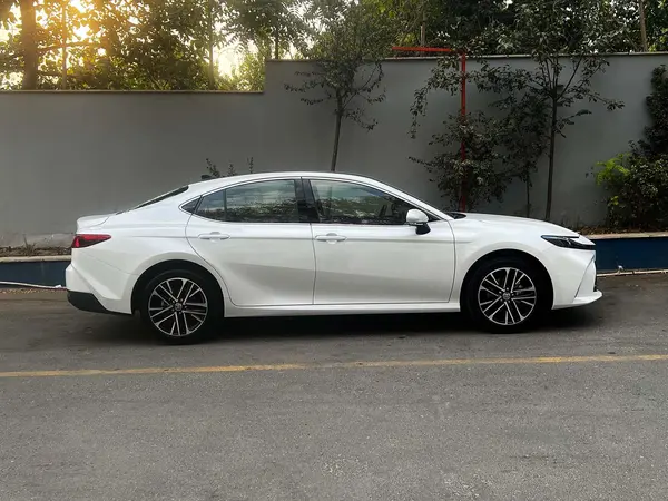 تویوتا، کمری هیبرید