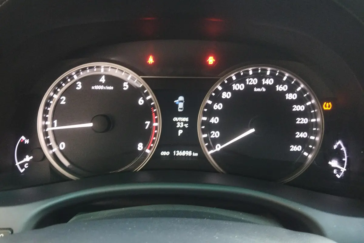 لکسوس  GS