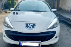 پژو، 207