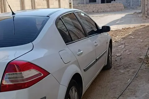 رنو، مگان (وارداتی)