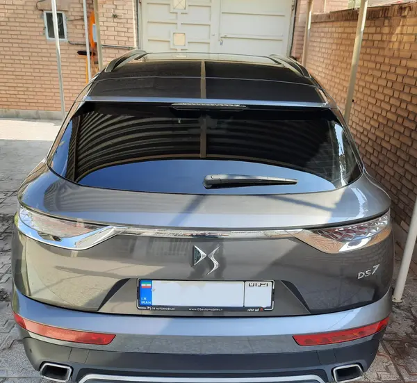 دی اس، 7 کراس بک