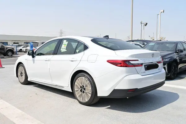 تویوتا، کمری هیبرید