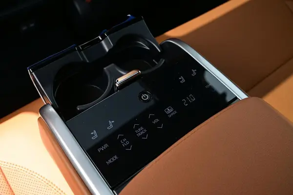 تویوتا، کمری هیبرید