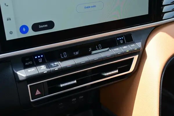 تویوتا، کمری هیبرید