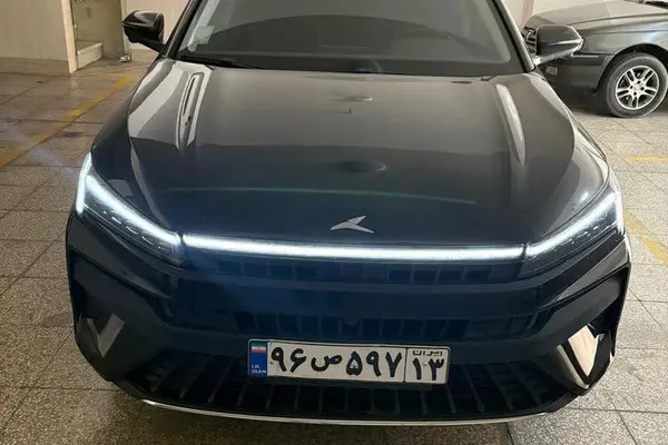 کی ام سی  J7