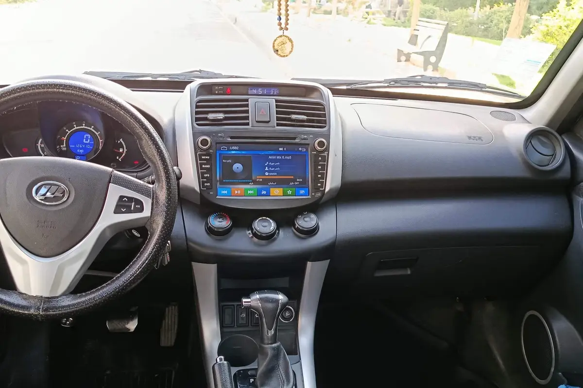 لیفان،  X60