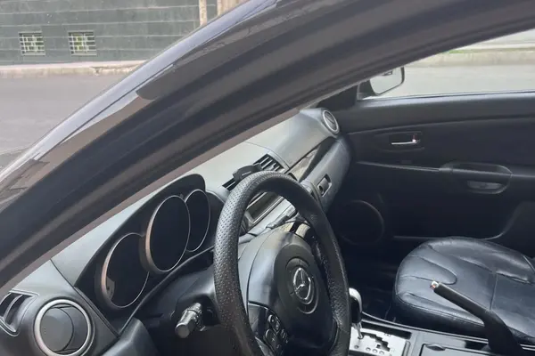 مزدا، 3 قدیم