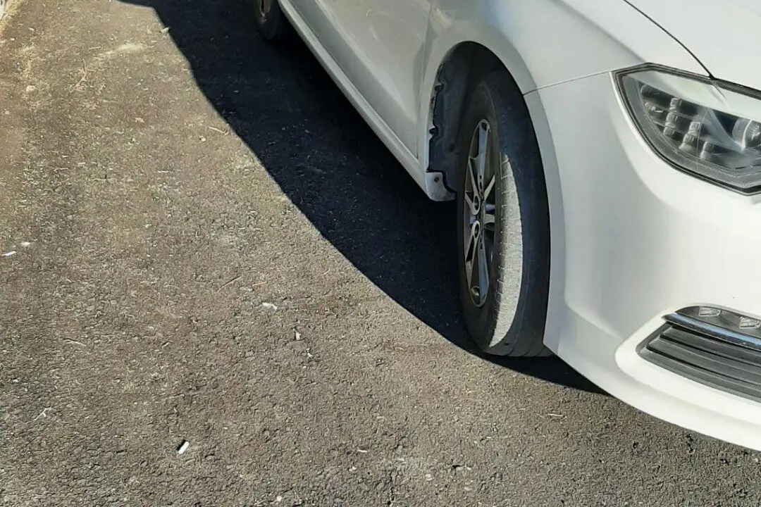 لیفان،  820